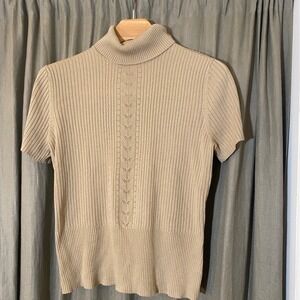 Requirements Beige Ribbed Knit Turtleneck Short Sleeve Top XL Cable Knit Detail
